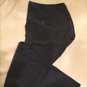 Women’s Gray Cargo Pants